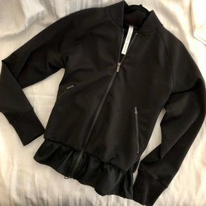 Lululemon NWOT Black Jacket Size L
